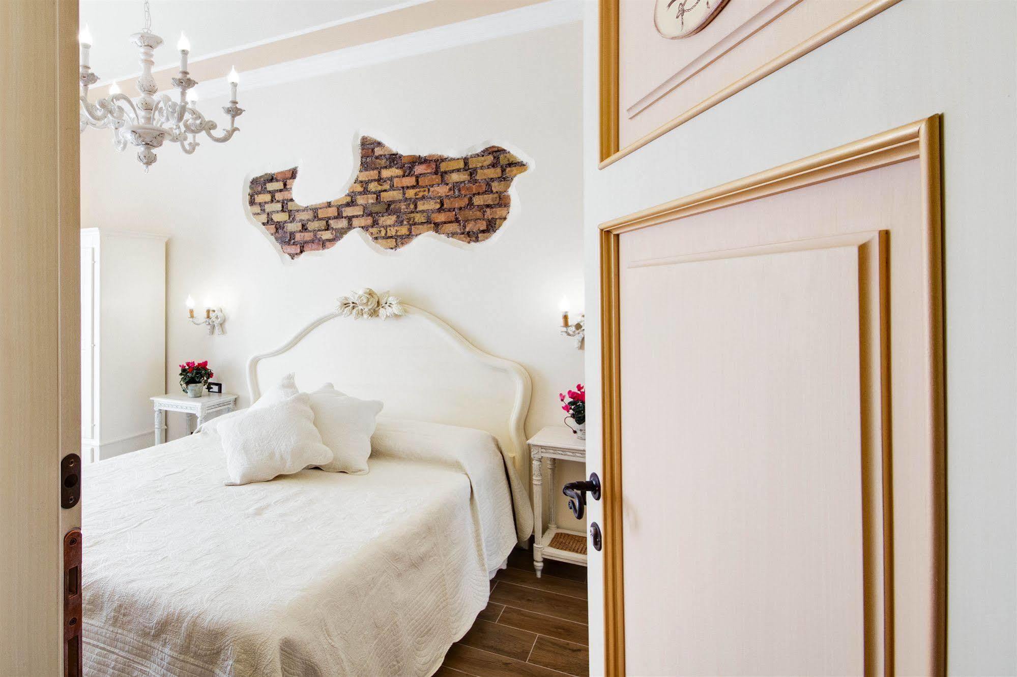Lunaria Suites Rome Vaticano Exterior photo